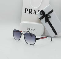 نظارات ماركة برادا رجالية