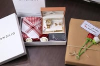 تنسيق هدايا رجاليه من متجر مون - طقم جيفنشي