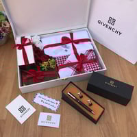 عروض بكسات هدايا رجالي ماركة جفنشي درجة اولى