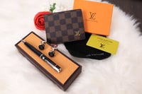 أهدي من تحب من متجر مون