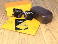 جديدنا نظارات ماركة لويس فيتون