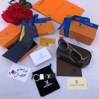 طقم لويس فيتون | نظارة، بوك وميدالية مع تغليف فاخر