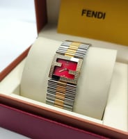 ساعات فندي نسائي مربعة درجة أولى مع كرت الماركة