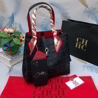 توفرت شنط سي اتش مع سكارف _متجر مون