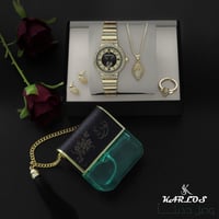 طقم هدية تخرج من متجر مون