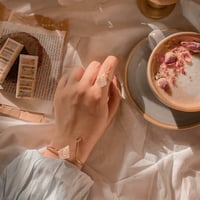 خاتم نسائية و اسواره بالاسم مطلي ذهب - متجر مون