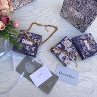 سلسال مع اسوارة نسائية ديور 2023