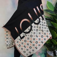 سكارف لويس فيتون نسائي