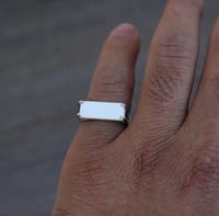 خاتم ملكي حجر صدفي _متجر مون