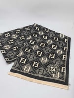 سكارف ماركة فندي الاصلي