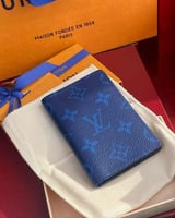 بوك لويس فيتون معاء ملحقات الماركة