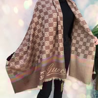 شال قوتشي - ماركة GUCCI