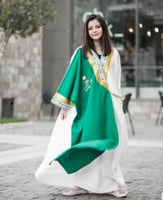 بشت اليوم الوطني نسائي