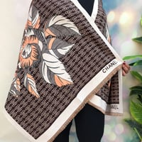 شال شانيل الاصلي- سكارف ماركة نسائي