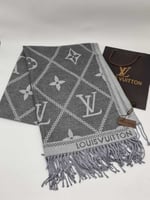 شالات لويس فيتون -سكارفات ماركة Louis Vuitton
