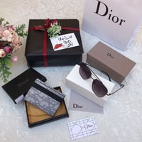 هدايا ديور | طقم نظارة وبوك مع تغليف ورد فاخر