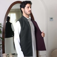 سديري جوخ رجالي لونين اسود و عنابي