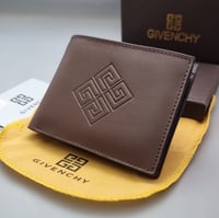 جديدنا محفظة ماركة جفنشي مع ملحقات الماركة