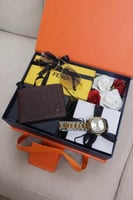 هدية عيد ميلاد رجالي 2026 - طقم هدايا فندي للرجال