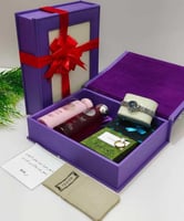 هدايا صديقات