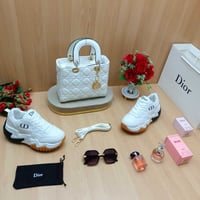 شوازات مع شنط ديور درجة اولى _متجر مون