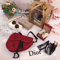 طقم هدايا نسائية ديور | شنطة ساعة ونظارة مع ضمان س...