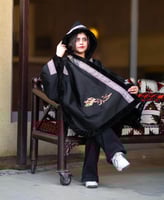 شال شتوي نسائي ورجالي - مبطن بفرو مع تطريز الاسم