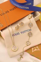 مجموعة إكسسوارات نسائي لويس فيتون _متجر مون