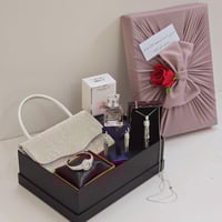 هدايا الملكة للعروس