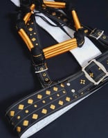 محزم وعقال تراثي مزخرف ذهبي من متجر مون