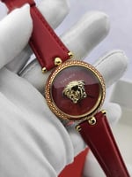 ساعة فرزاتشي جلد نسائي فخمة (درجة أولى) مع كرت الم...