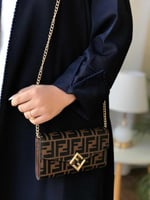 شنط ماركة فندي الجديدة - شنطة فندي صغيرة درجة أولى