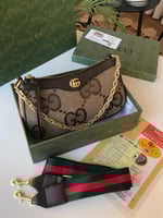 شنط قوتشي 2025