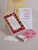 شماغ جفنشي الفاخر بتنسيق هدايا انيق