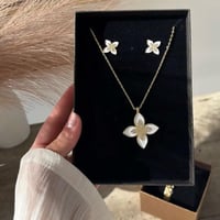 هدايا نسائية ماركة فندي هدية العيد