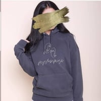 بلوفر نسائي بناتي - هودي رمادي بتصميم شخصي