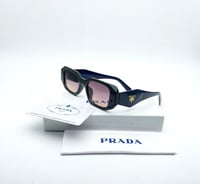 نظاره ماركة برادا الاصلية - تصميم عصري وأنيق