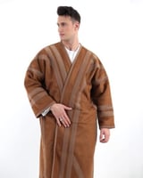 فروة رجالي صوف بتطريز فاخر