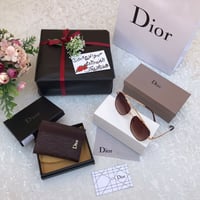 هدايا ديور | طقم نظارة وبوك مع تغليف ورد فاخر