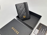 بوك رجالي ماركة قوتشي