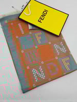 سكارف فندي نسائي شتوي