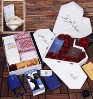 بوكس رجالي خشبي على شكل قلب ماركة جفنشي