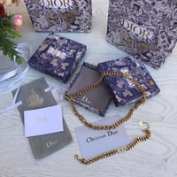 سلسال مع اسوارة نسائية ديور 2023