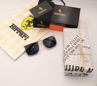 نظارات فراري درجة اولى جديدنا متجر مون