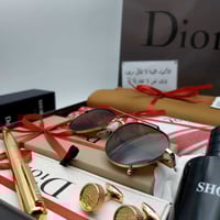 هدية رجالية ماركة ديور - طقم شماغ وقماش فاخر