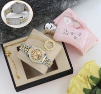 بوكس هدايا اكسسوارات بنات - ساعه وعطر واكسسوارات