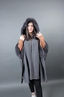 شال فرو نسائي فخم وانيق بالاسم