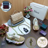 *جديدنا من ماركة ديور مع ملحقات الماركة _متجر مون