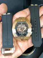 هوبلوت بيق بانق سانق بلو كينق هاي كواليتي