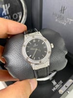 هوبلوت كلاسيك فيوجن نسائي كوارتز ماستر كواليتي